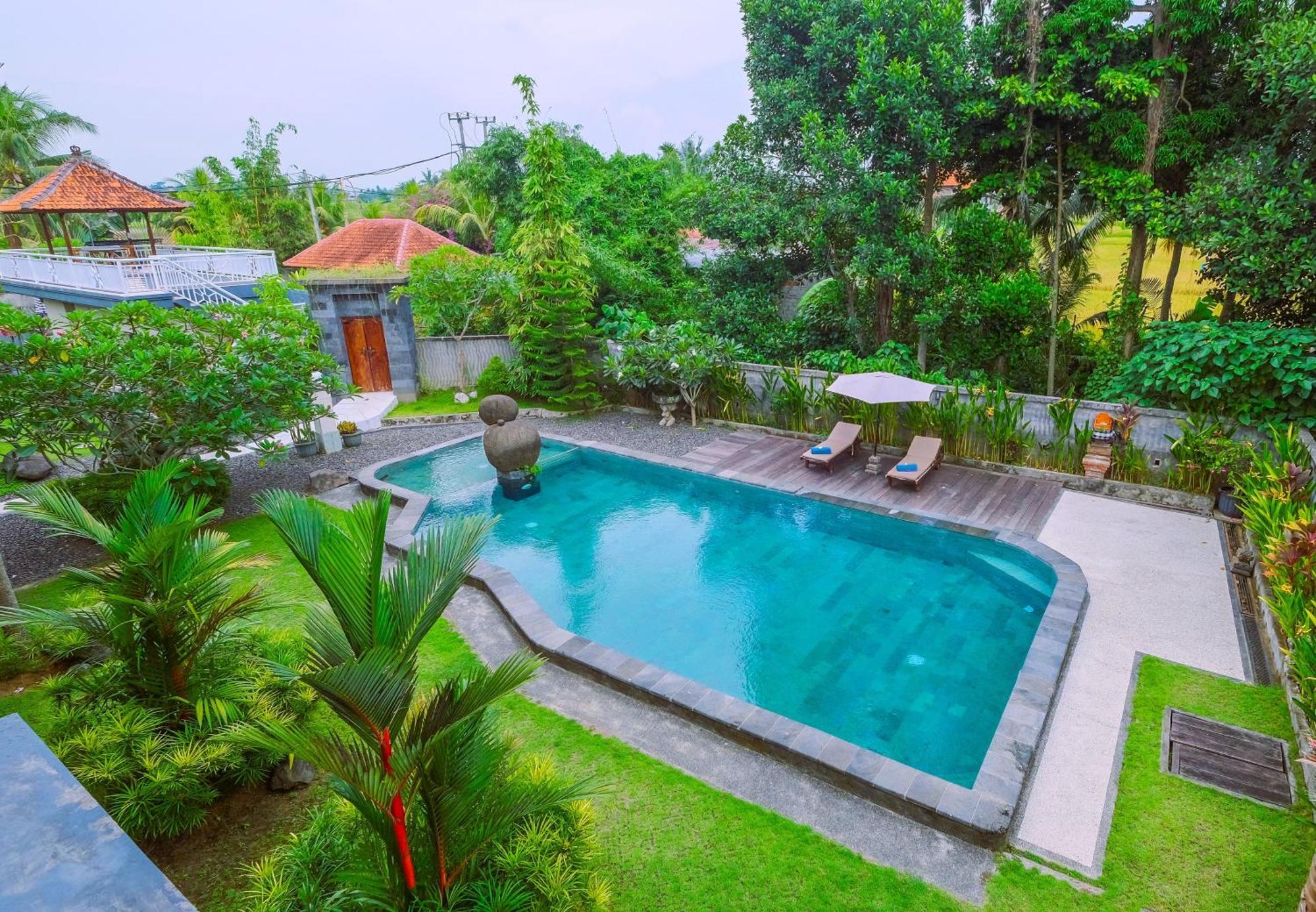 Casa de hóspedes Bambu Lokha Guest House, Gianyar Bali
